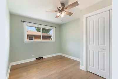 4600 W 101st Street, Oak Lawn, IL 60453 - Photo 17