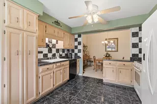 18430 Pine Cone Dr, Tinley Park, IL 60477 - Photo 13