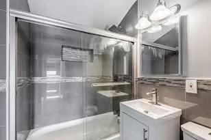 5227 S Neenah Ave, Chicago, IL 60638 - Photo 17