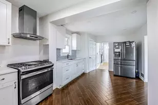 5227 S Neenah Ave, Chicago, IL 60638 - Photo 11