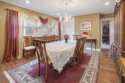 23W531 W Walnut Street, Roselle, IL 60172 - Photo 7