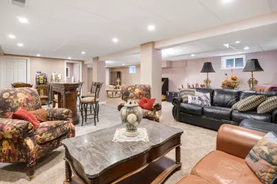 23W531 W Walnut Street, Roselle, IL 60172 - Photo 31