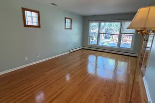 2023 W Balmoral Ave, Chicago, IL 60625 - Photo 3