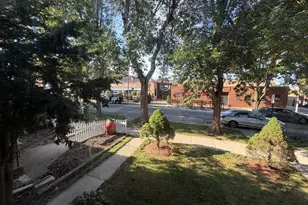 2023 W Balmoral Ave, Chicago, IL 60625 - Photo 25
