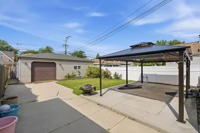 3718 W 67th Place, Chicago, IL 60629 - Photo 23