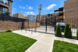 4338 N Clarendon Ave, Chicago, IL 60613 - Photo 25