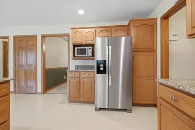 3211 Clairbridge Drive, Bloomington, IL 61704 - Photo 17