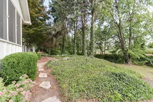 2509 Driftwood Rd, Bloomington, IL 61704 - Photo 39