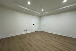 4338 N Clarendon Ave, Chicago, IL 60613 - Photo 11