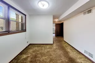 5649 N Moody Ave, Chicago, IL 60646 - Photo 19