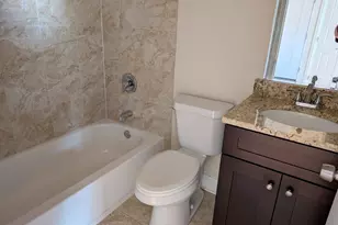 4018 N Central Park Ave, Chicago, IL 60618 - Photo 11
