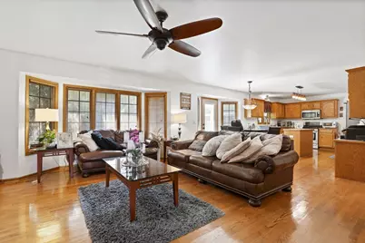 9073 Charrington Drive, Frankfort, IL 60423 - Photo 5