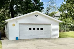 701 S Tremont St, Kewanee, IL 61443 - Photo 7