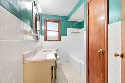 7707 N Nora Avenue, Niles, IL 60714 - Photo 7