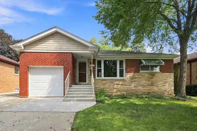 7707 N Nora Avenue, Niles, IL 60714 - Photo 1