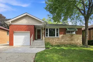 7707 N Nora Ave, Niles, IL 60714 - Photo 1