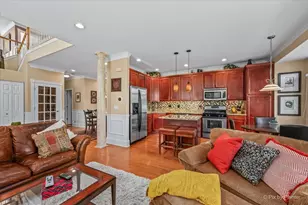 131 Katrina Ln, Algonquin, IL 60102 - Photo 11