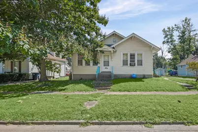 125 W Warmouth Street, Salem, IL 62881 - Photo 1