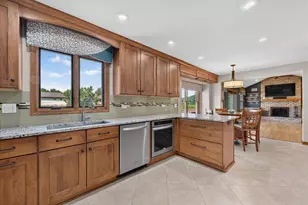 1304 Klein Ave, Downers Grove, IL 60516 - Photo 13