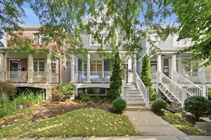 1606 W Edgewater Ave, Chicago, IL 60660 - Photo 1