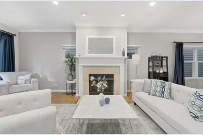 1606 W Edgewater Avenue, Chicago, IL 60660 - Photo 7