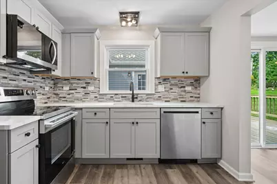 28622 W Edgewood Avenue, Cary, IL 60013 - Photo 11