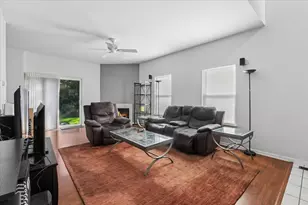 17193 W Cunningham Ct, Libertyville, IL 60048 - Photo 5