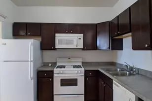 2915 W George St, Chicago, IL 60618 - Photo 7