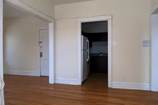 2915 W George St, Chicago, IL 60618 - Photo 5