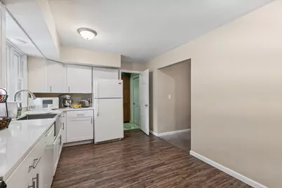 1407 W John Street, Champaign, IL 61821 - Photo 13