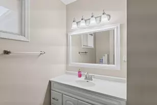 1407 W John St, Champaign, IL 61821 - Photo 27