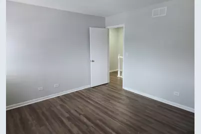 1350 S Lorraine Road #E, Wheaton, IL 60189 - Photo 9