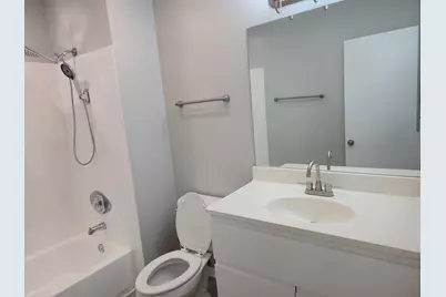 1350 S Lorraine Road #E, Wheaton, IL 60189 - Photo 3