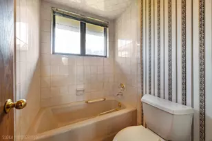 22W569 Glen Ct, Medinah, IL 60157 - Photo 39