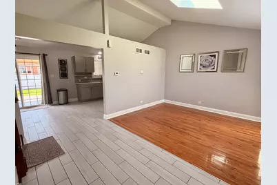 400 W 16th Street, Chicago Heights, IL 60411 - Photo 3