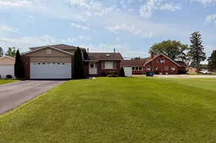 400 W 16th St, Chicago Heights, IL 60411 - Photo 1