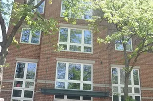 811 Chicago Ave, Evanston, IL 60202 - Photo 1