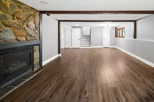 568 N Plamondon Dr, Addison, IL 60101 - Photo 13