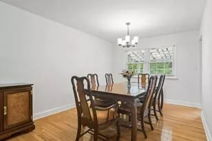 1120 Valley Stream Dr, Wheeling, IL 60090 - Photo 5