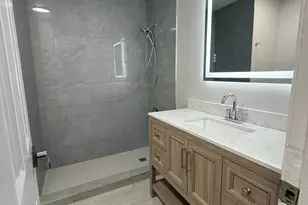 63 St Marys Pkwy, Buffalo Grove, IL 60089 - Photo 11
