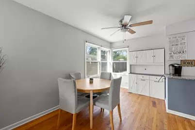834 S Michigan Avenue, Villa Park, IL 60181 - Photo 5