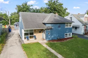 834 S Michigan Ave, Villa Park, IL 60181 - Photo 1