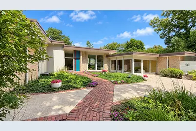 767 Whiteoaks Lane, Highland Park, IL 60035 - Photo 1