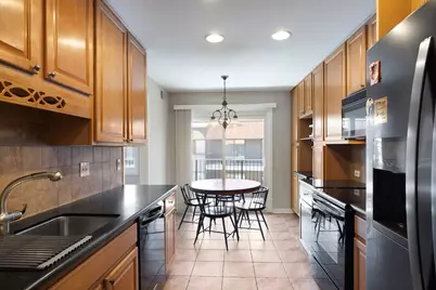 9530 Lamon Avenue #401, Skokie, IL 60077 - Photo 9