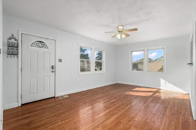 1714 Burry Circle Drive, Crest Hill, IL 60403 - Photo 5