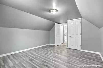 1621 Round Lake Drive, Round Lake Beach, IL 60073 - Photo 15