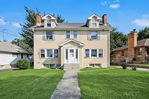 25 Keller Ave, Waukegan, IL 60085 - Photo 1