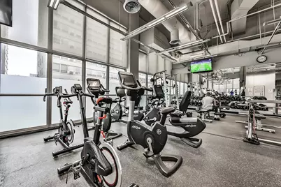 655 W Irving Park Road #3804, Chicago, IL 60613 - Photo 19