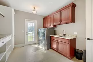 10594 Charmaine Dr, Frankfort, IL 60423 - Photo 9