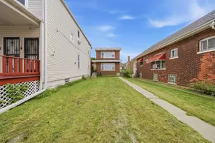 731 E 88th Pl, Chicago, IL 60619 - Photo 5